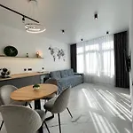 Sea View Apartamento *